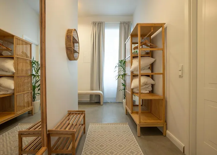 Brand-New 2-Room Apartment In A Top Location
